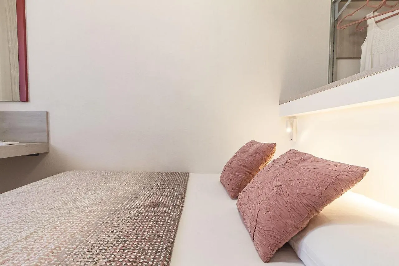 Skyfive Fire Apartment Alghero 0*,